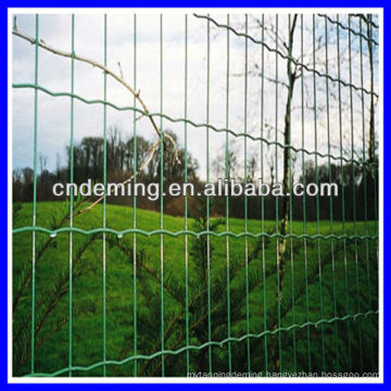 DM metal euro fencing with Dovetail column buy from Anping